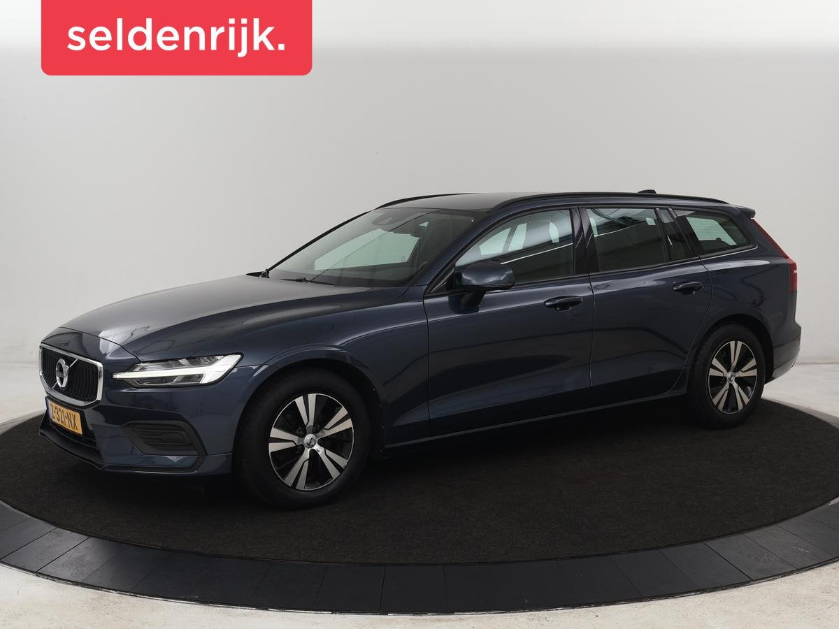 Volvo V60 2.0 D3 Momentum | Carplay | Navigatie | Full LED |, Auto's, Voorwielaandrijving, Gebruikt, Euro 6, 4 cilinders