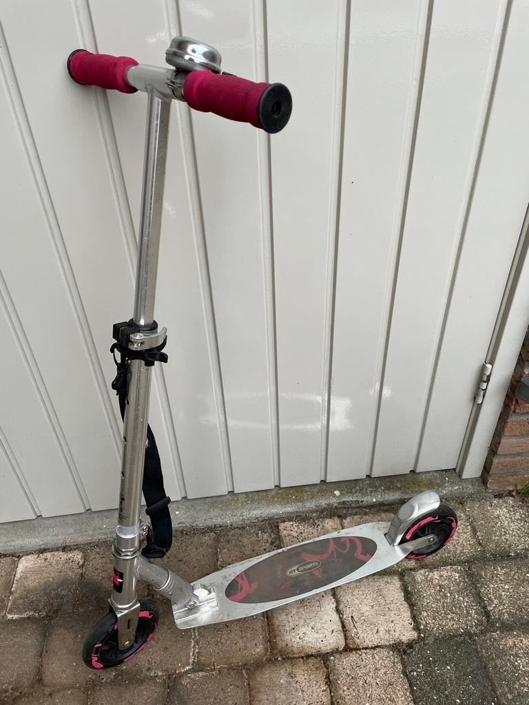 Kinderstep met bel - Roze/Zilver, Fietsen en Brommers, Ophalen of Verzenden, Gebruikt, Gewone step