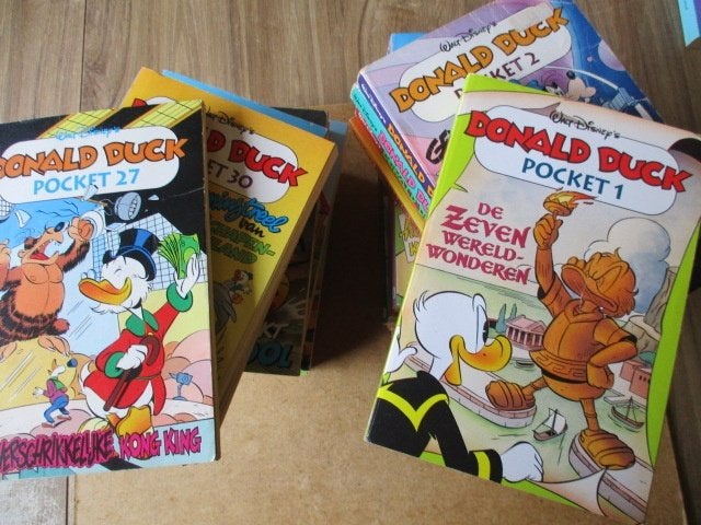 adv8111 donald duck pocket 3e serie, Boeken, Eén stripboek, Ophalen, Gelezen