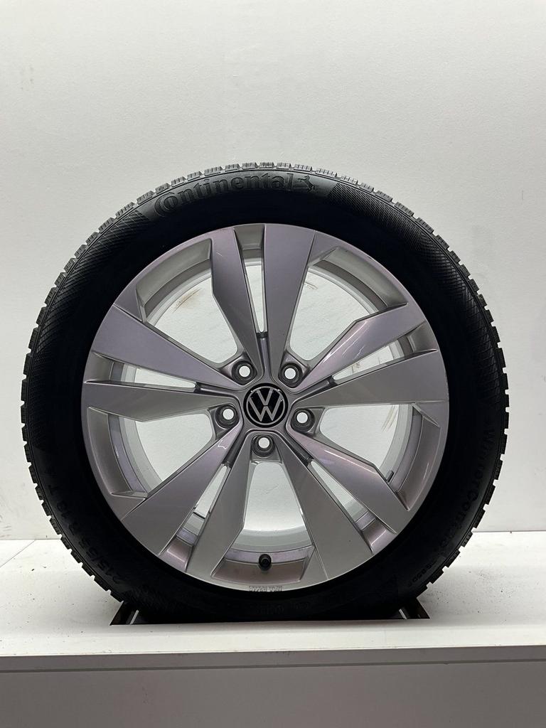18’’ DEMO VW ID3 ID4 CUPRA BORN EAST DERRY VELGEN WINTERBAND, 18 inch, -, -, Banden en Velgen