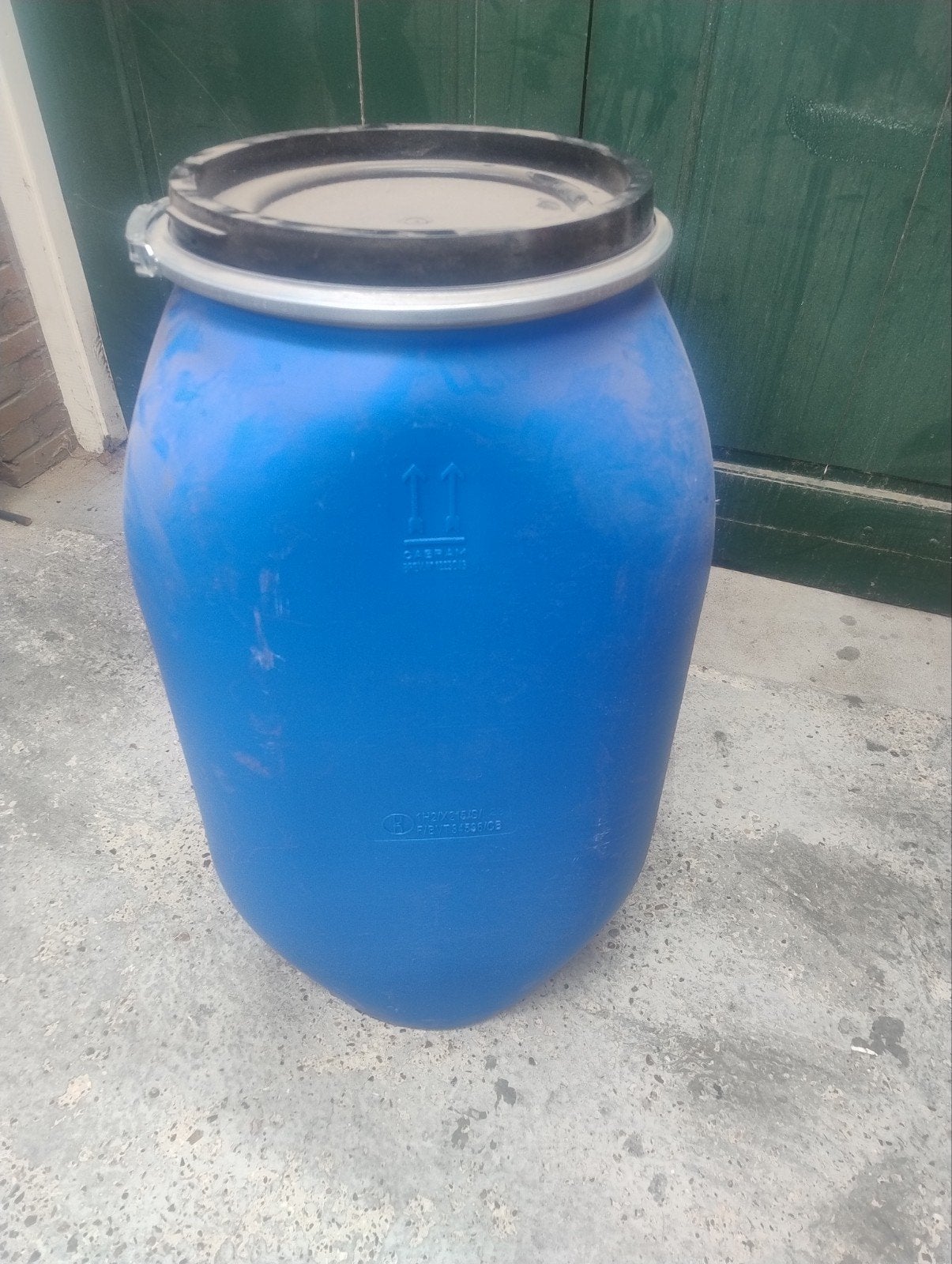 kunstof klemband vat/ton ca. 120 liter, 75 tot 150 liter, Ophalen, Zo goed als nieuw, Kunststof