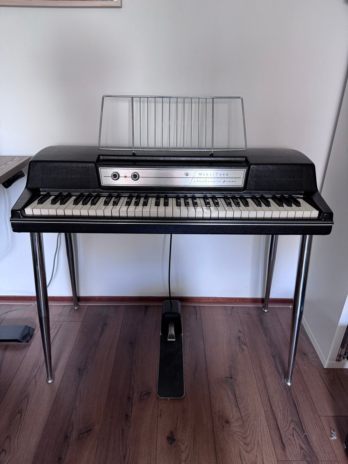 Wurlitzer 200A, Ophalen, Gebruikt, Zwart, Piano
