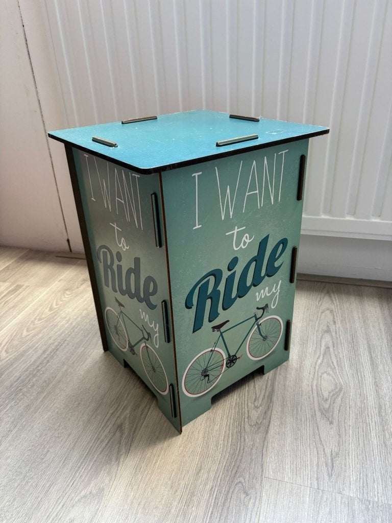 Leuke kruk met tekst: I want to ride my bike, Ophalen of Verzenden, Gebruikt, Hout
