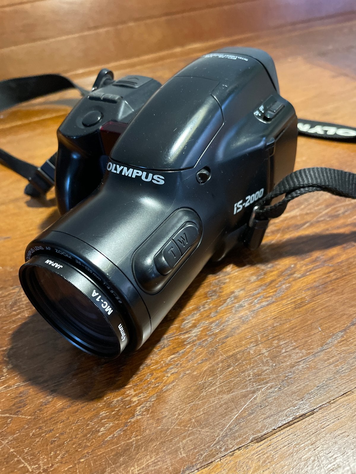 Olympus IS-2000 Spiegelreflexcamera (lensdop ontbreekt), Ophalen of Verzenden, Gebruikt, Spiegelreflex, Olympus