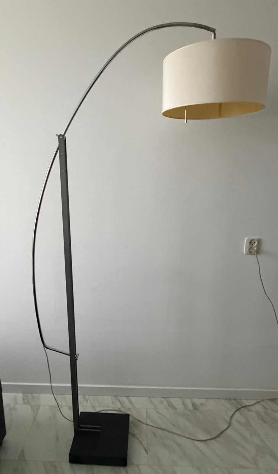 Ligne Roset MAMA vloerlamp – Thibault Desombre – design, Ophalen of Verzenden, Gebruikt, Metaal, 200 cm of meer