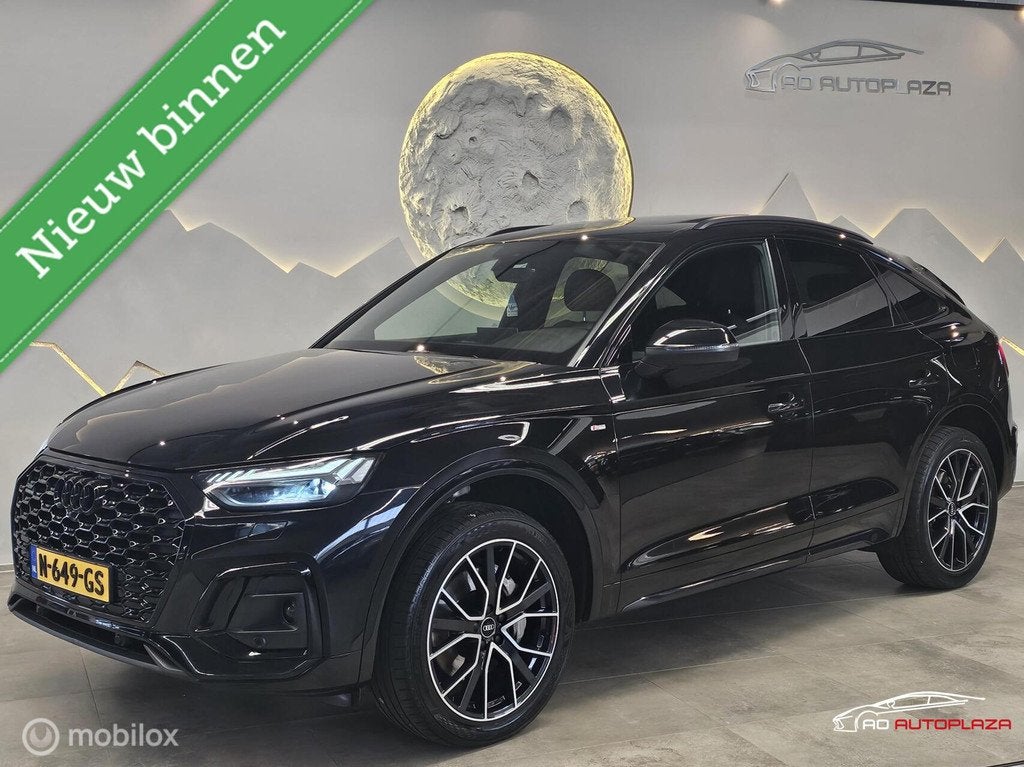 Audi Q5 Sportback 50 TFSI e S edition Panorama/Keyless/Trekh, Auto's, Audi, 4 cilinders, Leder en Stof, Zwart, Bedrijf
