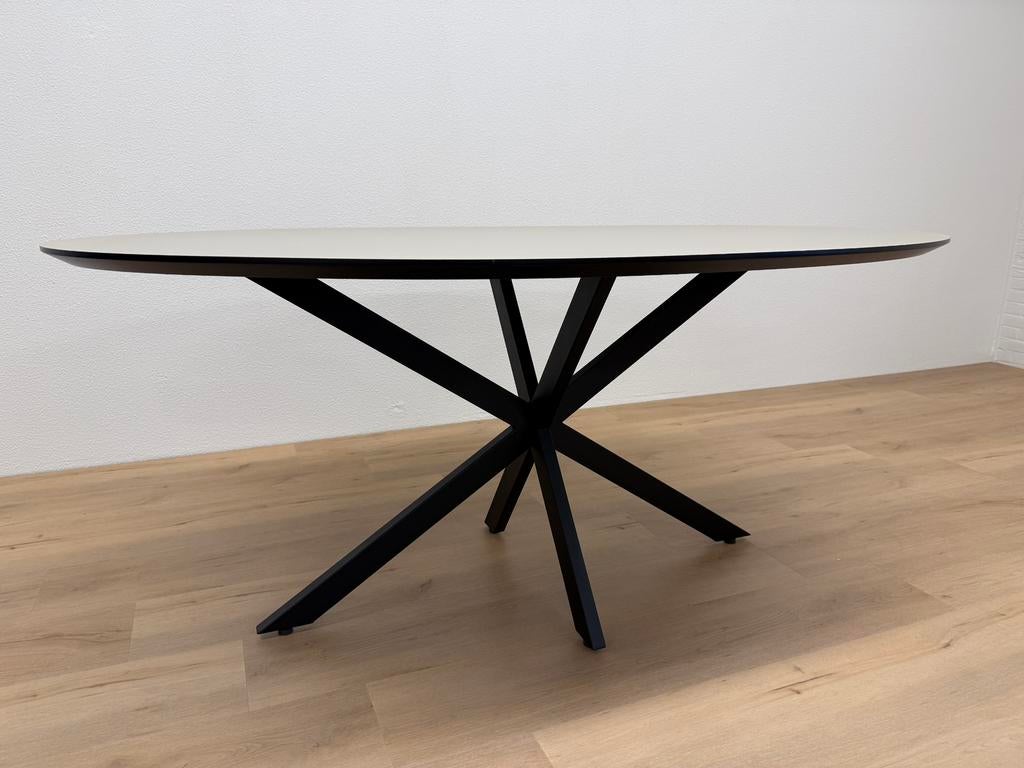 Ovale eettafel HPL Beige 180x110 - Direct Leverbaar, 100 tot 150 cm, Ophalen of Verzenden, Zo goed als nieuw, 150 tot 200 cm