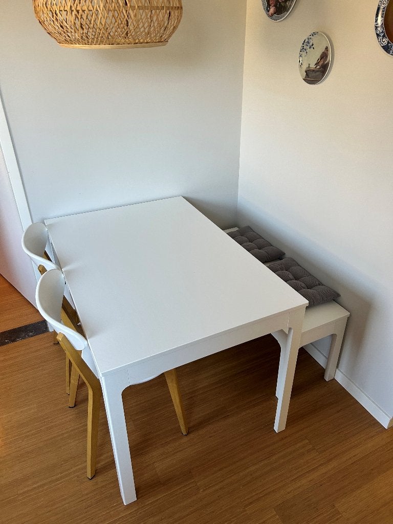 Ekedalen Ikea uitschuifbare tafel + bank, Ophalen, 100 tot 150 cm, 50 tot 100 cm, Zo goed als nieuw