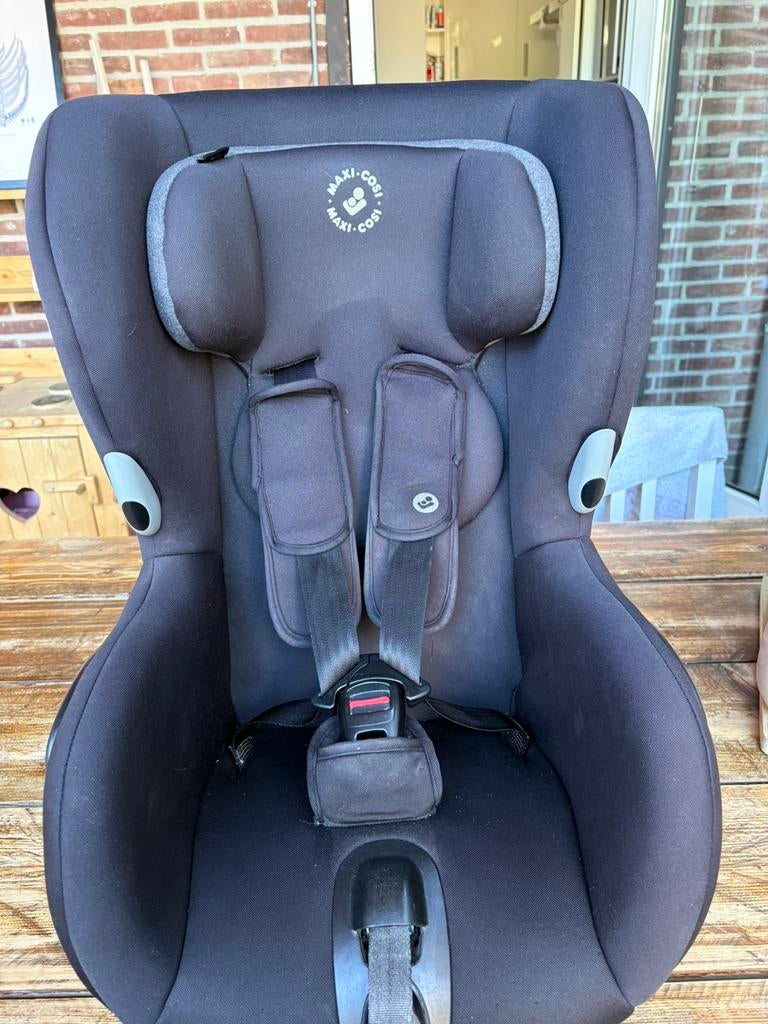 Maxi-Cosi Axiss autheblack Draaibare Autostoel, Ophalen, 9 t/m 18 kg, Zijbescherming, Maxi-Cosi