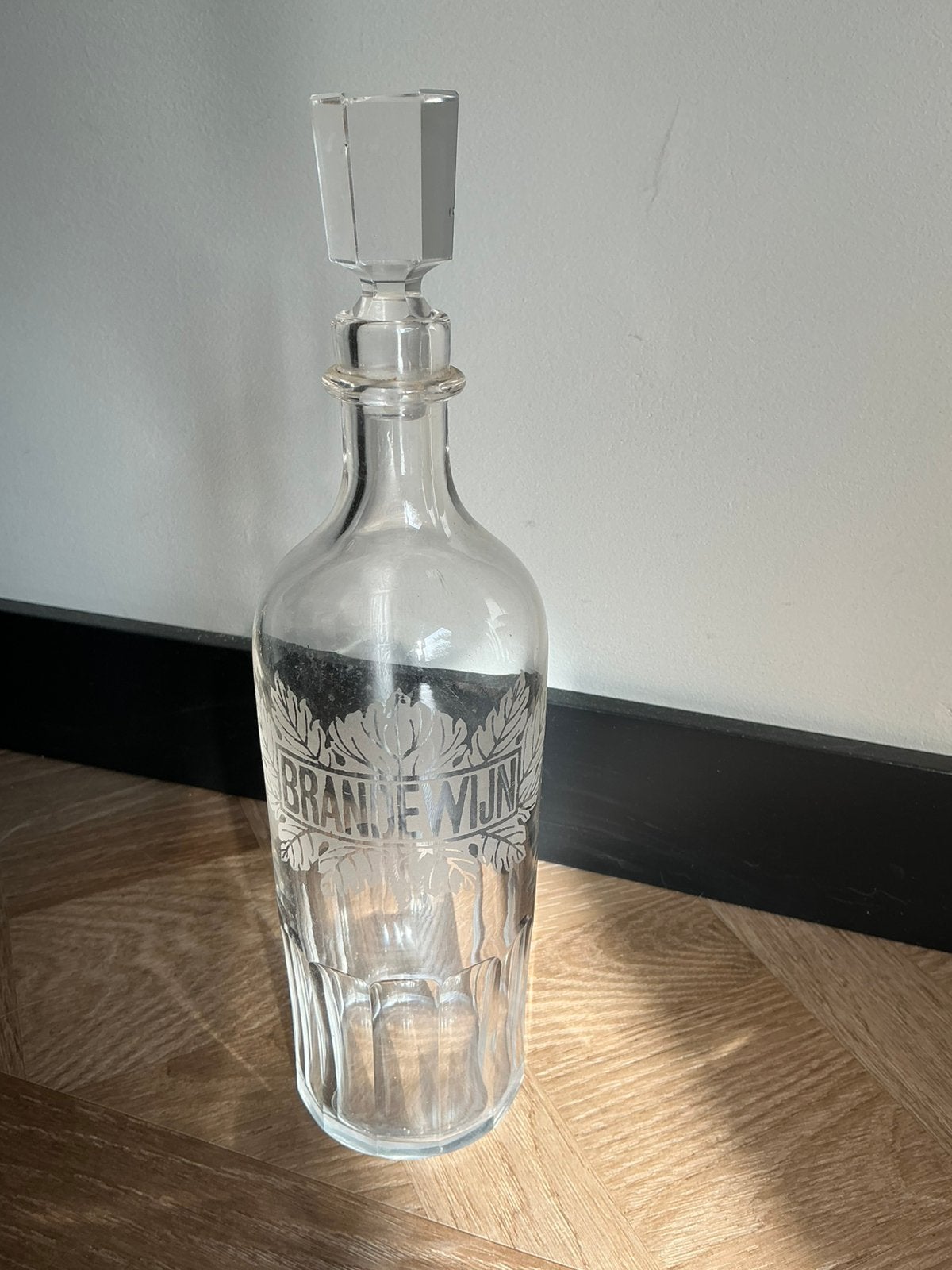 Antieke brandewijn karaf met stop,brocante glazen karaf, Antiek en Kunst, Antiek | Glas en Kristal, Ophalen of Verzenden