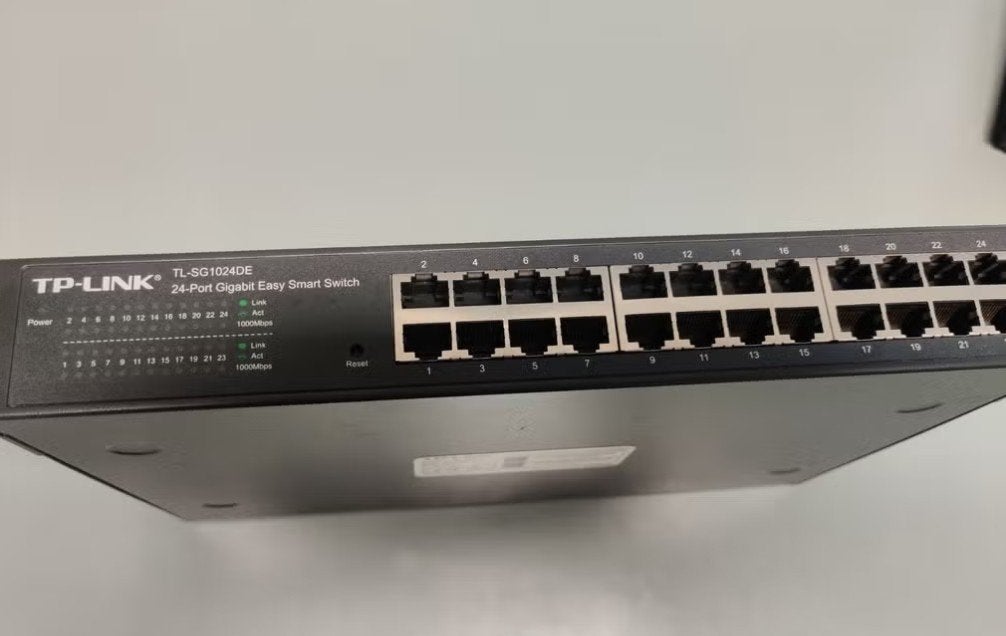 Tp-link TL-SG1024DE, Computers en Software, Ophalen of Verzenden, Zo goed als nieuw