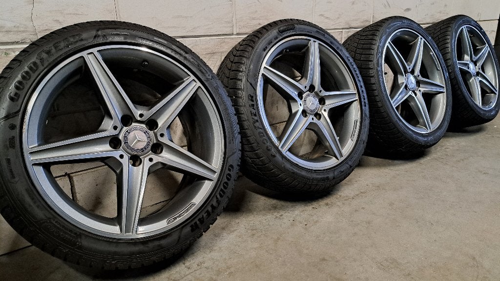 AMG velgen Mercedes C-Klasse W205 S205 225/45/18 245/40/18, Auto-onderdelen, Banden en Velgen, 18 inch, Gebruikt, Banden en Velgen