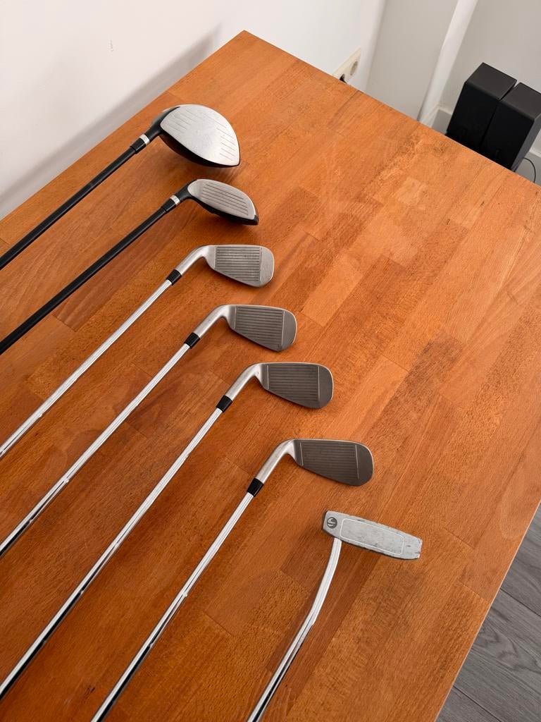 Beginners golfset Inisis met tas en trolley, Sport en Fitness, Golf, Ophalen, Gebruikt, Set, Overige merken