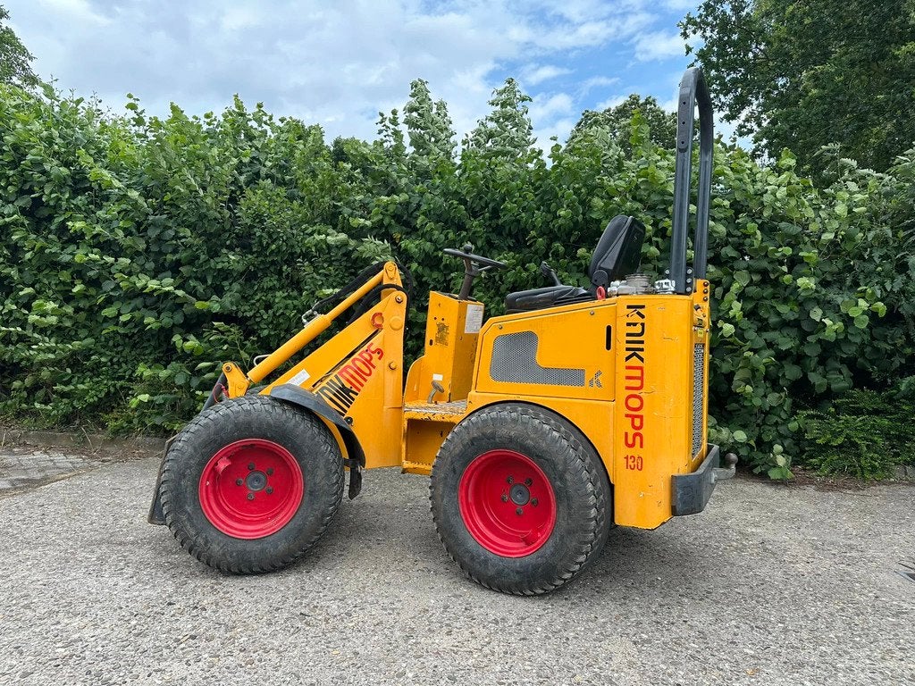 Knikmops 130 | Bouwjaar 2020 | 2820 uur (bj 2020), Célestin Toebast, Celestin@hovbv.nl, Hilsdijk 110
8051KE  Hattem, Wiellader of Shovel