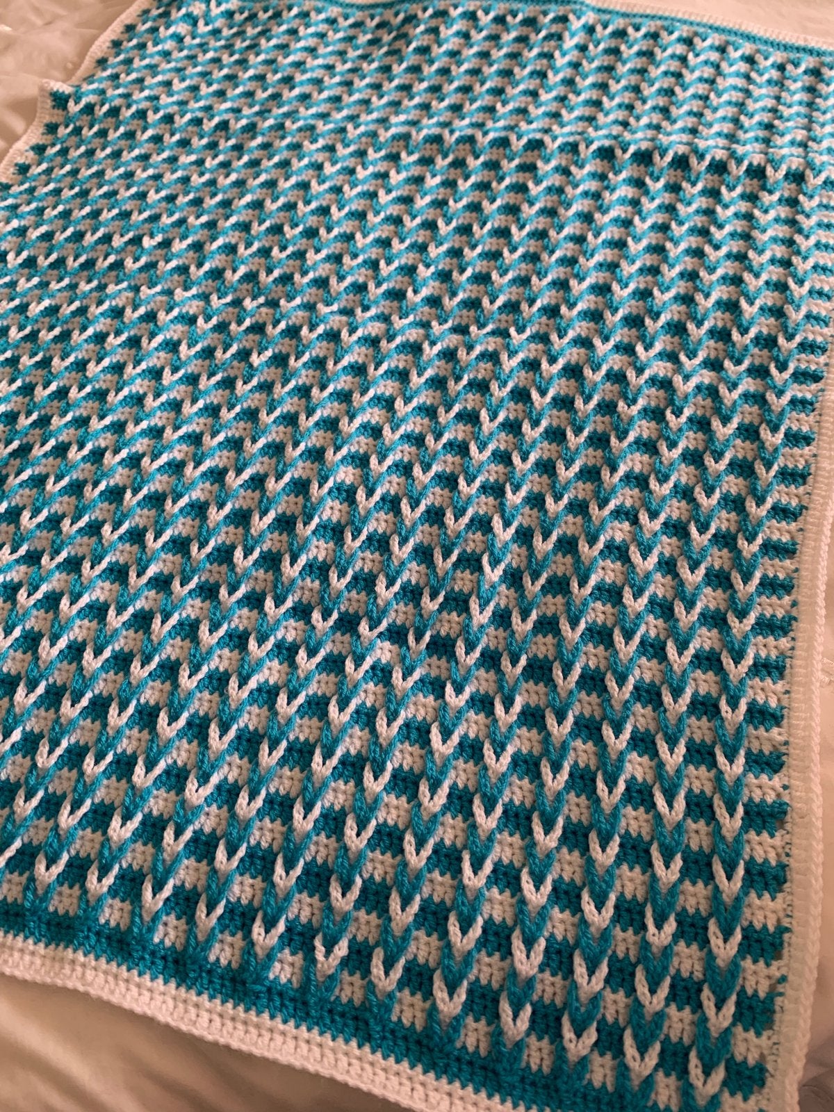 Handgemaakt gehaakt deken, turquoisewit, Ophalen of Verzenden, Zo goed als nieuw, Handgemaakt, Wit