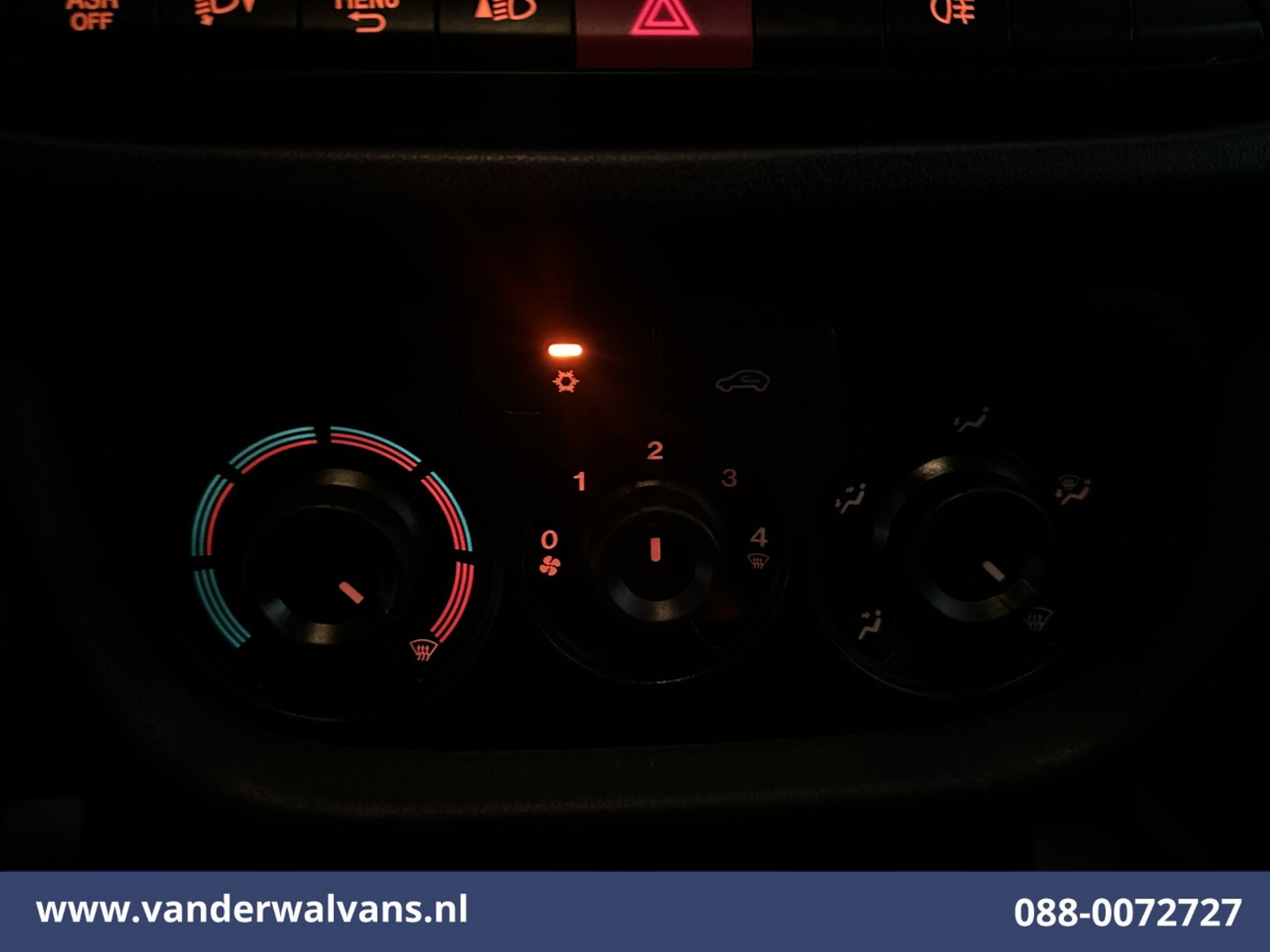 Fiat Doblò Cargo 1.3 MJ 75pk L1H1 Airco | Zijdeur Bluetooth, Voorwielaandrijving, Stof, Gebruikt, Zwart