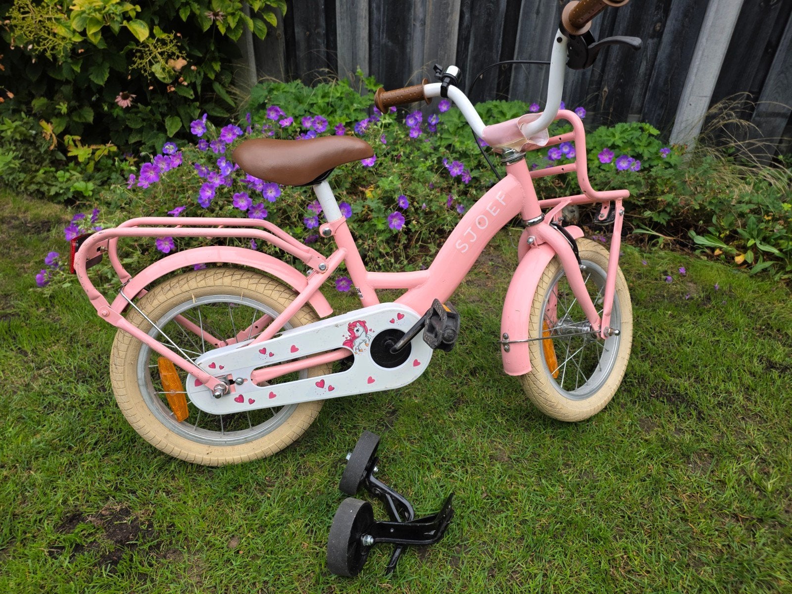 SJOEF kinderfiets roze (14 inch), Ophalen, Terugtraprem, Zijwieltjes, Sjoef