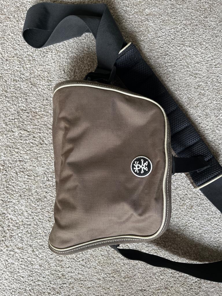 Crumpler Cupcake 3000 Cameratas - Zo goed als nieuw, Ophalen of Verzenden, Zo goed als nieuw, Schoudertas, Crumpler