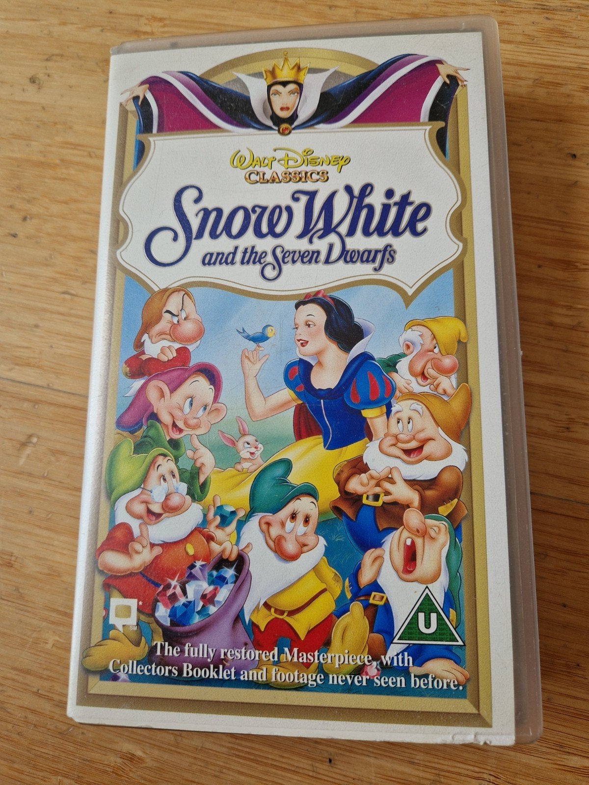 Sneeuwwitje en de Zeven Dwergen VHS - Disney Classics, Alle leeftijden, Kinderfilm, Ophalen of Verzenden, Extra's