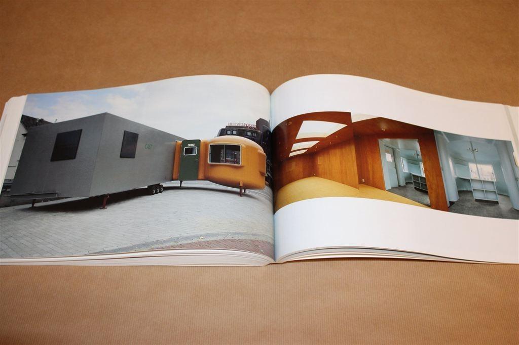 Atelier van Lieshout — Handleiding [Kunst & Meubels '97], Verzenden, Gelezen