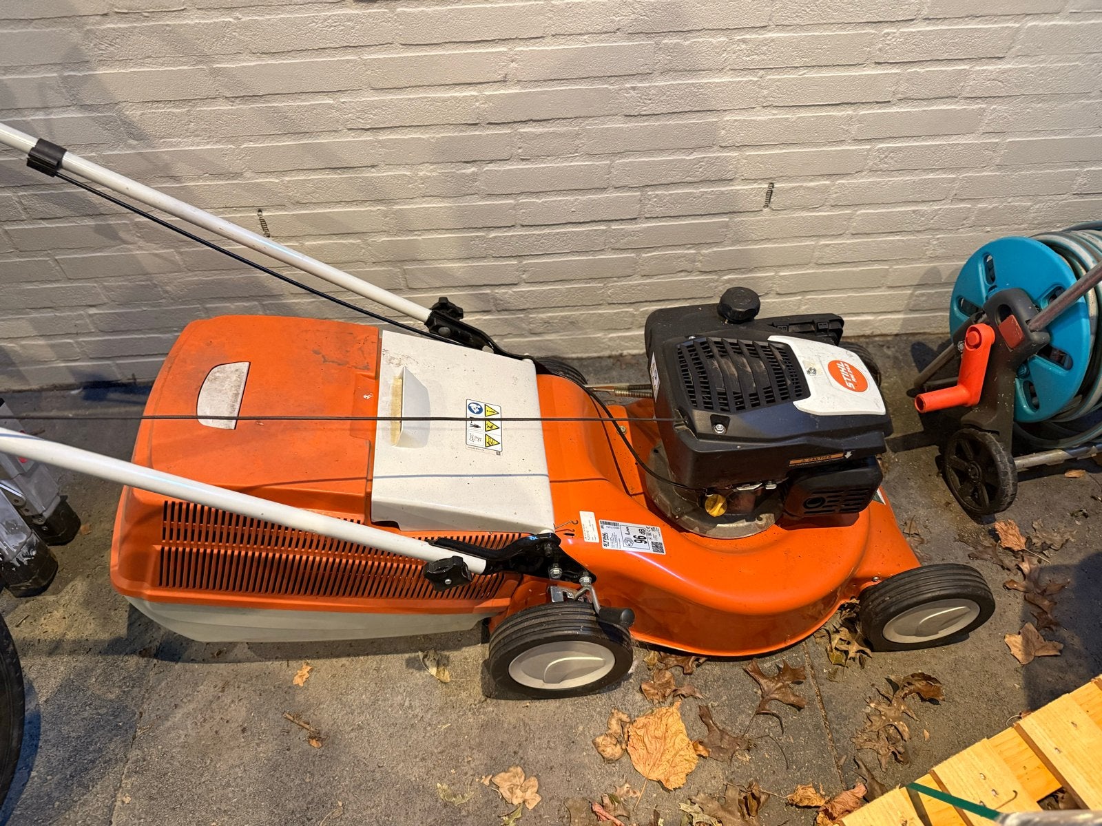 Stihl RM 248.2 Benzine Grasmaaier - Zo goed als nieuw!, Tuin en Terras, Ophalen, Cirkelmaaier, Zo goed als nieuw, Opvangbak