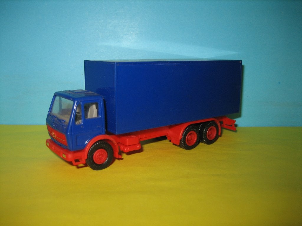 Bakwagen  Blanco  MERCEDES in blauw  Herpa, Ophalen of Verzenden, Zo goed als nieuw, Bus of Vrachtwagen, Herpa
