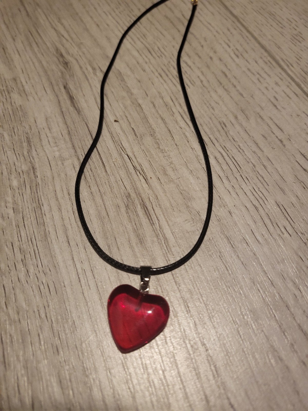 Nieuwe ketting met rood hartje, Overige materialen, Verstelbaar, Nieuw, Ophalen of Verzenden