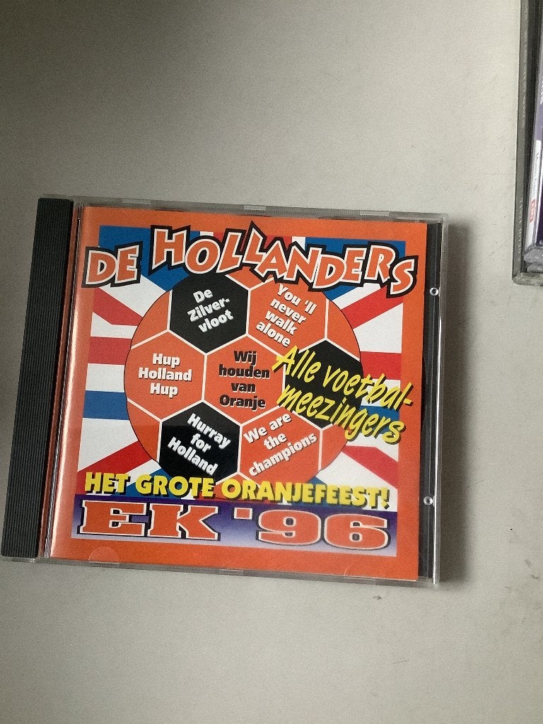 De Hollanders,alle voetbal meezingers., Ophalen of Verzenden, Zo goed als nieuw, Levenslied of Smartlap