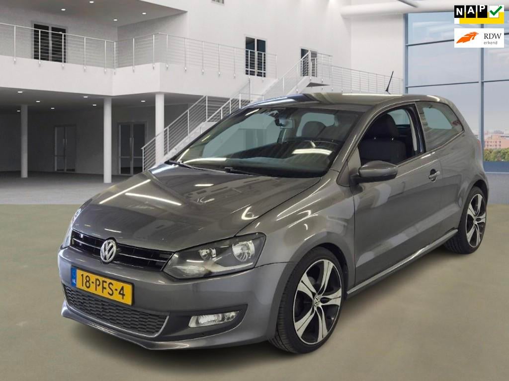Volkswagen Polo 1.2 TSI Highline, Auto's, Volkswagen, Voorwielaandrijving, Euro 5, Handgeschakeld, 19 km/l