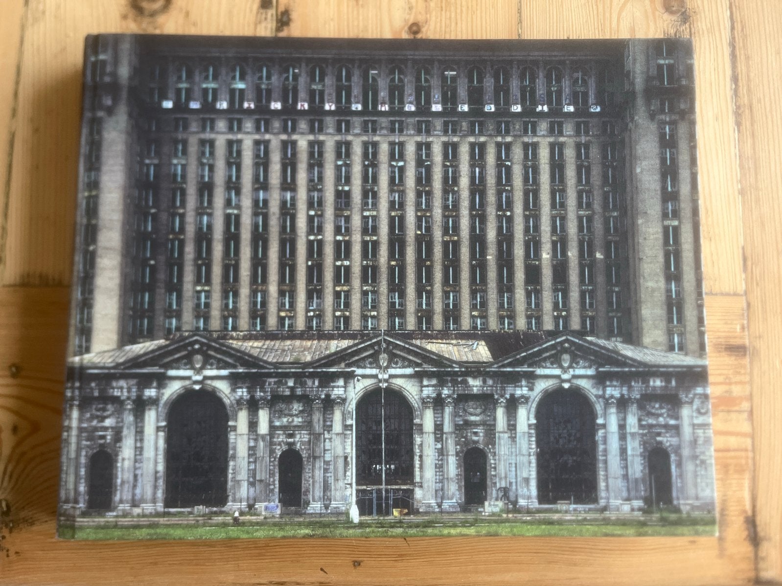 Detroit, vestiges du rêve américain - Franse editie, Ophalen of Verzenden, Gelezen, Europa overig