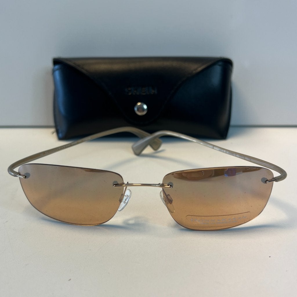 Donnakaran 9703S Titanium zonnebril | Zeer nette staat, Flex Ltd., Zo goed als nieuw, https://flex.com/contact-us, Nobelstraat 10, 5807 GA Oostrum LB, Limburg, Nederland