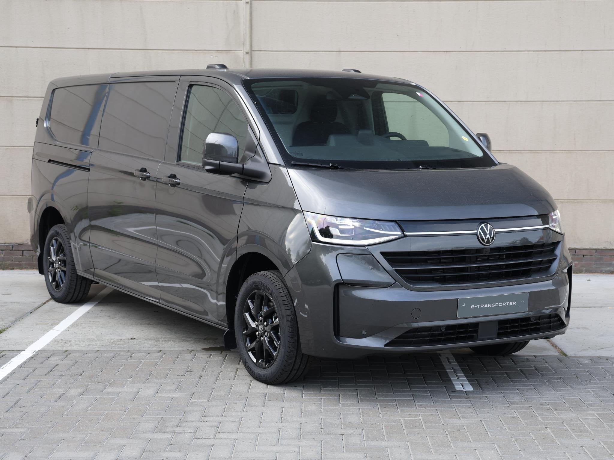 Volkswagen e-Transporter Bulli L2 71 kWh 218PK | Navigatie |, Auto's, Bestelauto's, Automaat, Automatische klimaatregeling, Zwart