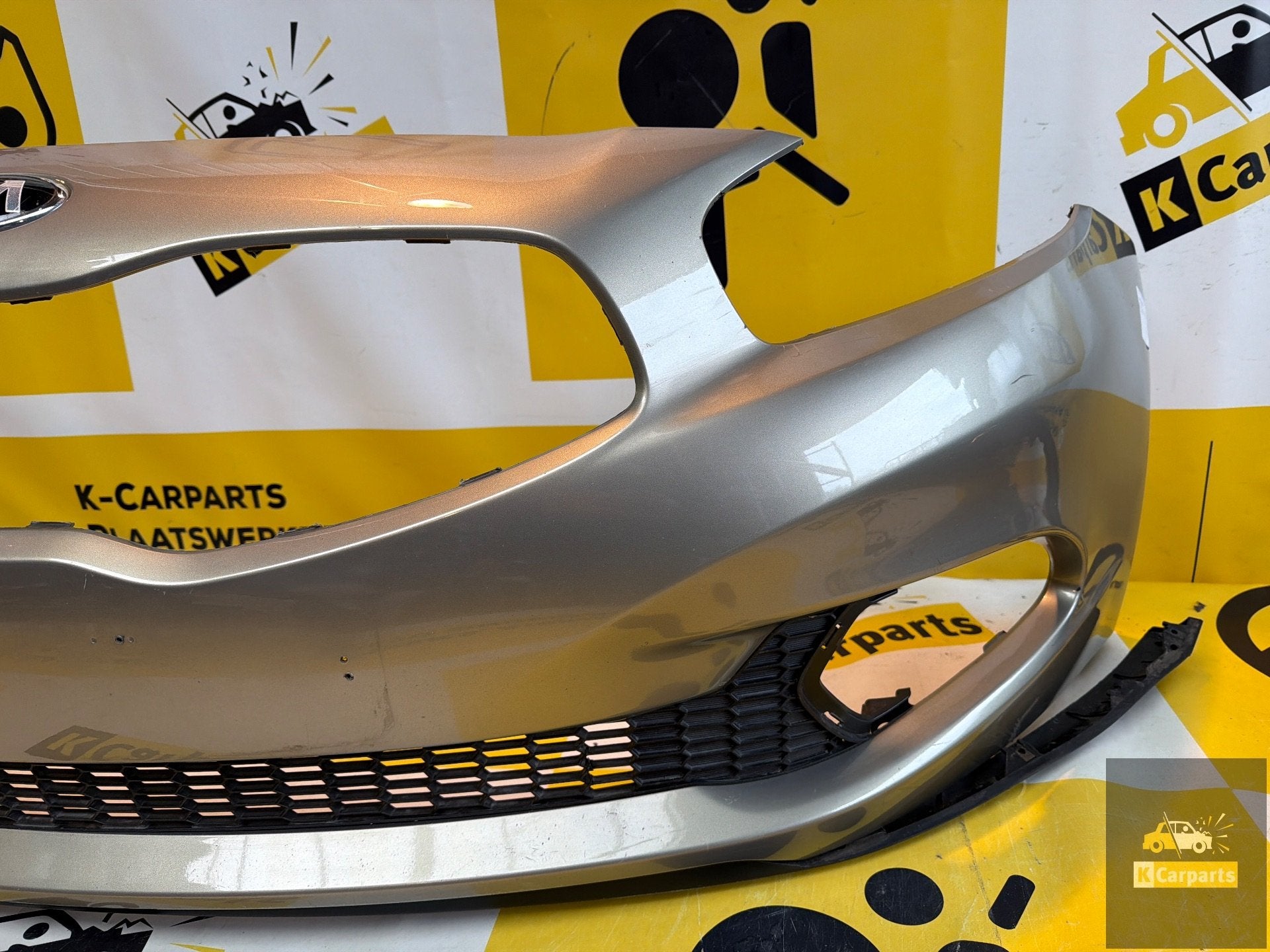 Kia ceed Voorbumper Origineel KLS PDC 2012-2018 86511A2000, Heolleung-ro 12
06797  Seoul, Voor, Ophalen of Verzenden, Bumper