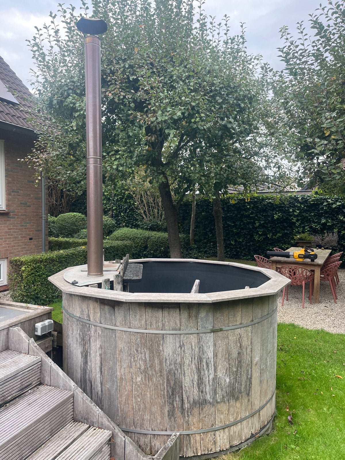 Houten hottub met interne  kachel, Ophalen, Gebruikt, Vast