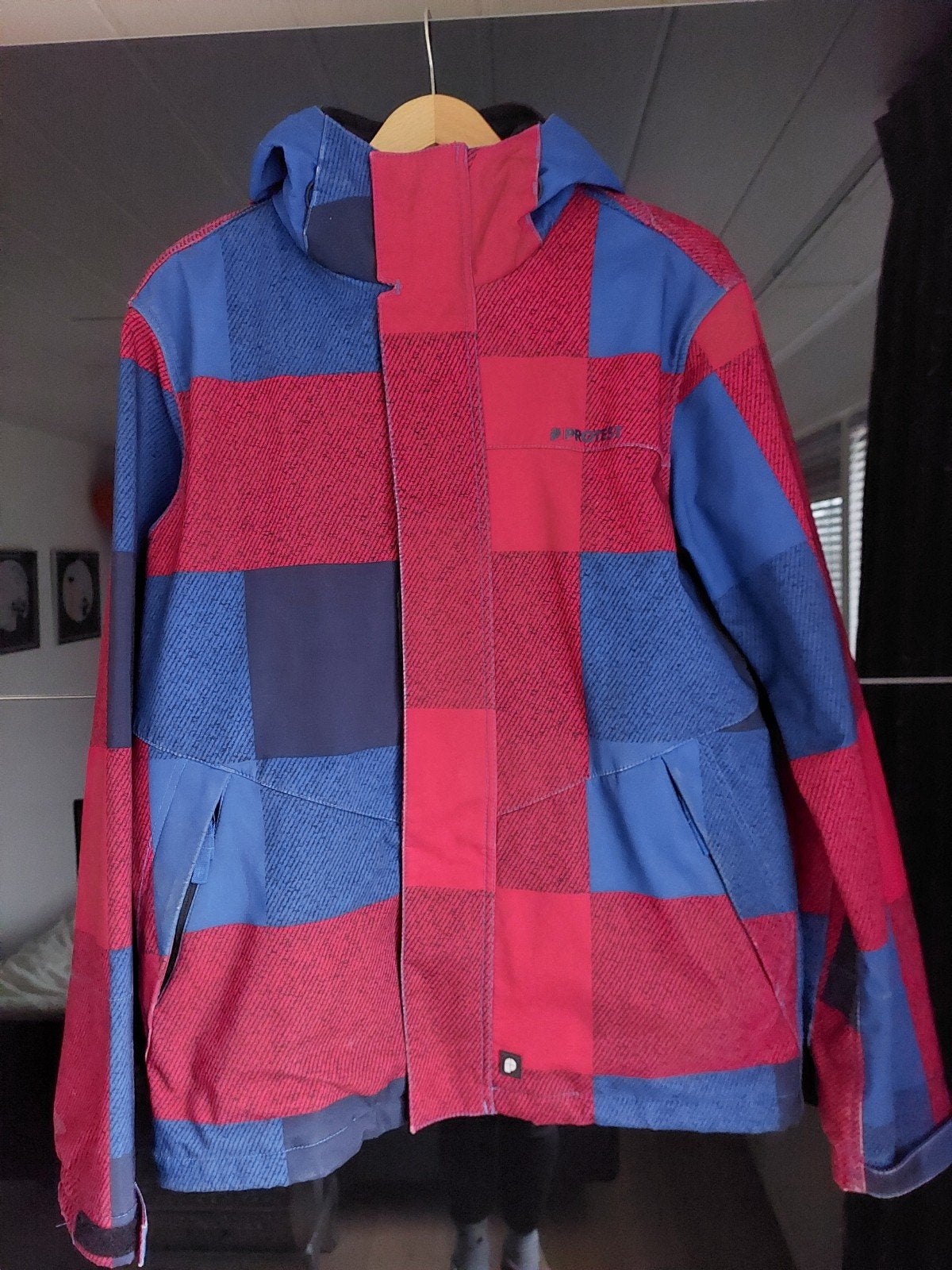WATERPROOF + WINDDICHT JACK/JAS PROTEST mt S OOK WINTERSPORT, Blauw, Protest, Ophalen of Verzenden, Zo goed als nieuw