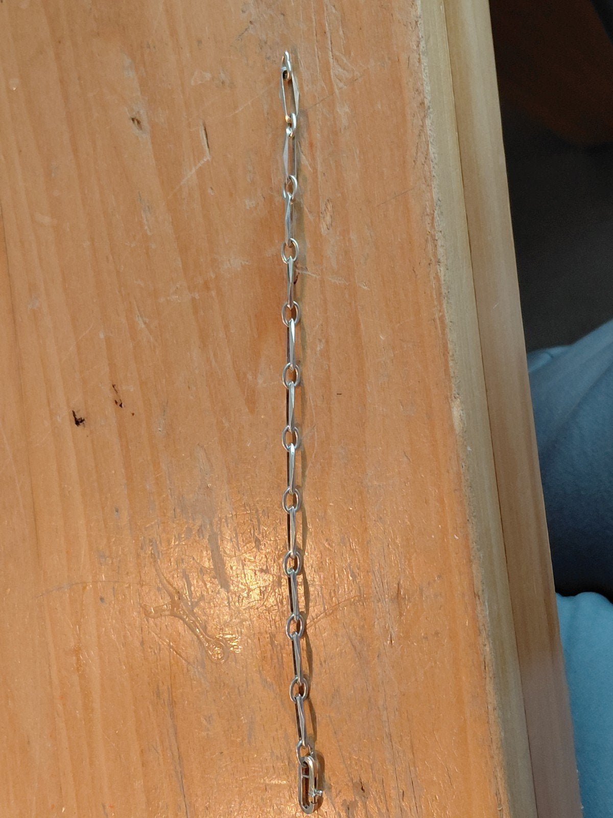 OUDE ZILVEREN ARMBAND ( ZWAARDJE EN  925  GEMERKT ), Ophalen of Verzenden, Zilver