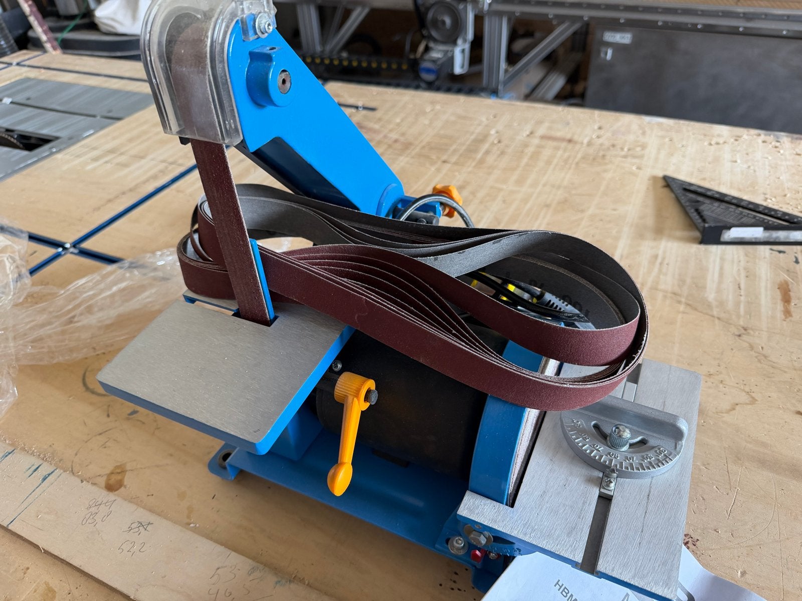 HBM 150 Band- en schijfschuurmachine, Ophalen, Zo goed als nieuw, Bandschuurmachine