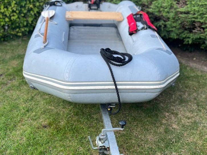 Achilles Hypalon 3M Rubberboot met tas en pomp, Watersport en Boten, Ophalen, Gebruikt, Overige typen, Motorboot