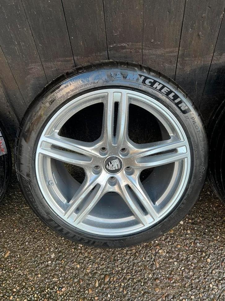 Nieuw! originele Porsche Panamera 971 turbo velgen 20? 5x130, Niet ingevuld, Banden en Velgen, Niet ingevuld, Nieuw