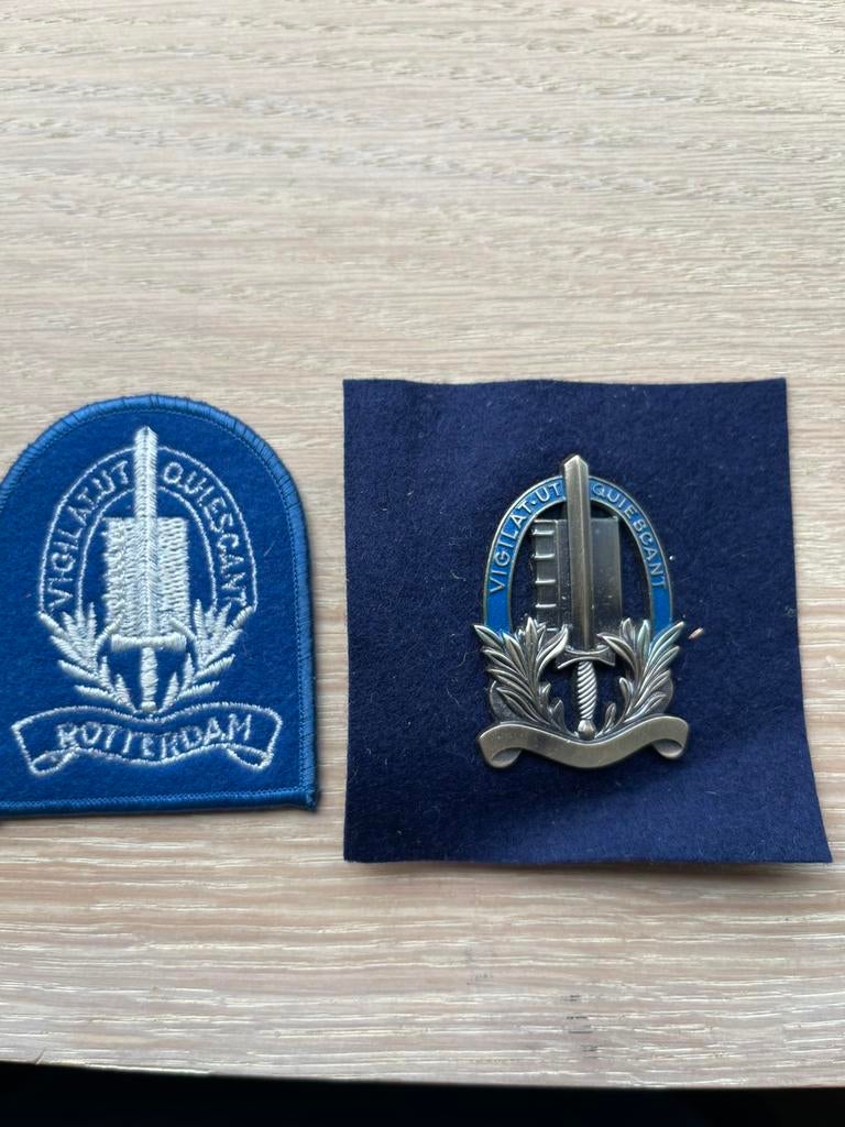 Nederlandse gemeente politie emblemen Rotterdam, Ophalen of Verzenden, Overige soorten, Nederland, Embleem of Badge