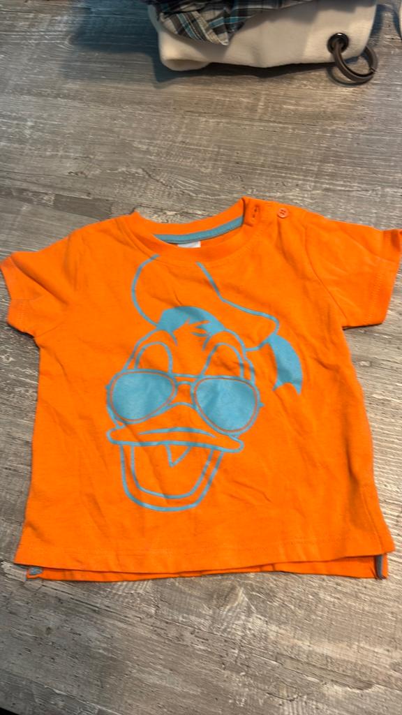 Leuk oranje shirtje met Donald Duck maat 74, Ophalen of Verzenden, Gebruikt, Jongetje of Meisje