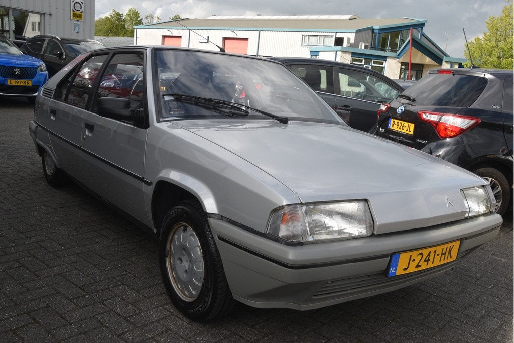 Citroën BX 1.6 Trekhaak | Radio | Centrale deurvergrendelin, Auto's, Voorwielaandrijving, Stof, Citroën, 82 pk