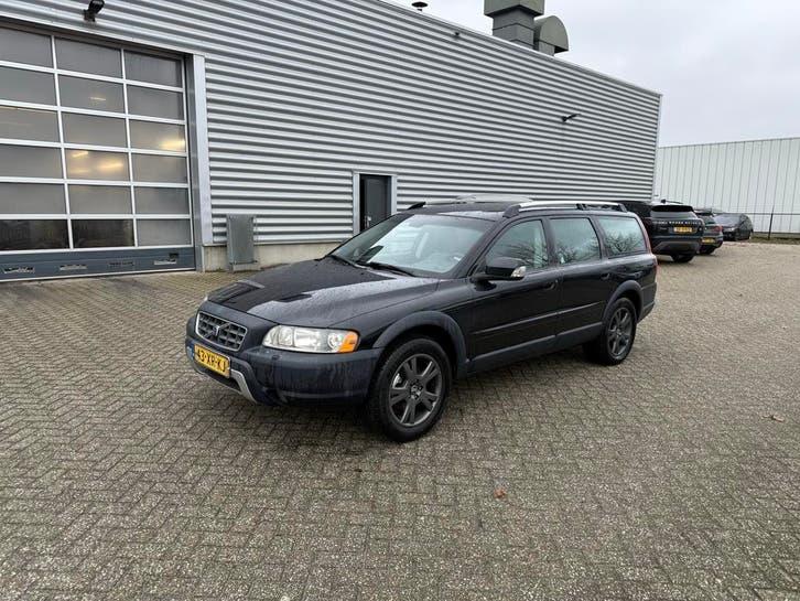Volvo XC70 2.5 T AWD Geartronic 2007 Zwart, Auto's, Volvo, Particulier, XC70, Benzine, F, Stationwagon, Automaat, Origineel Nederlands