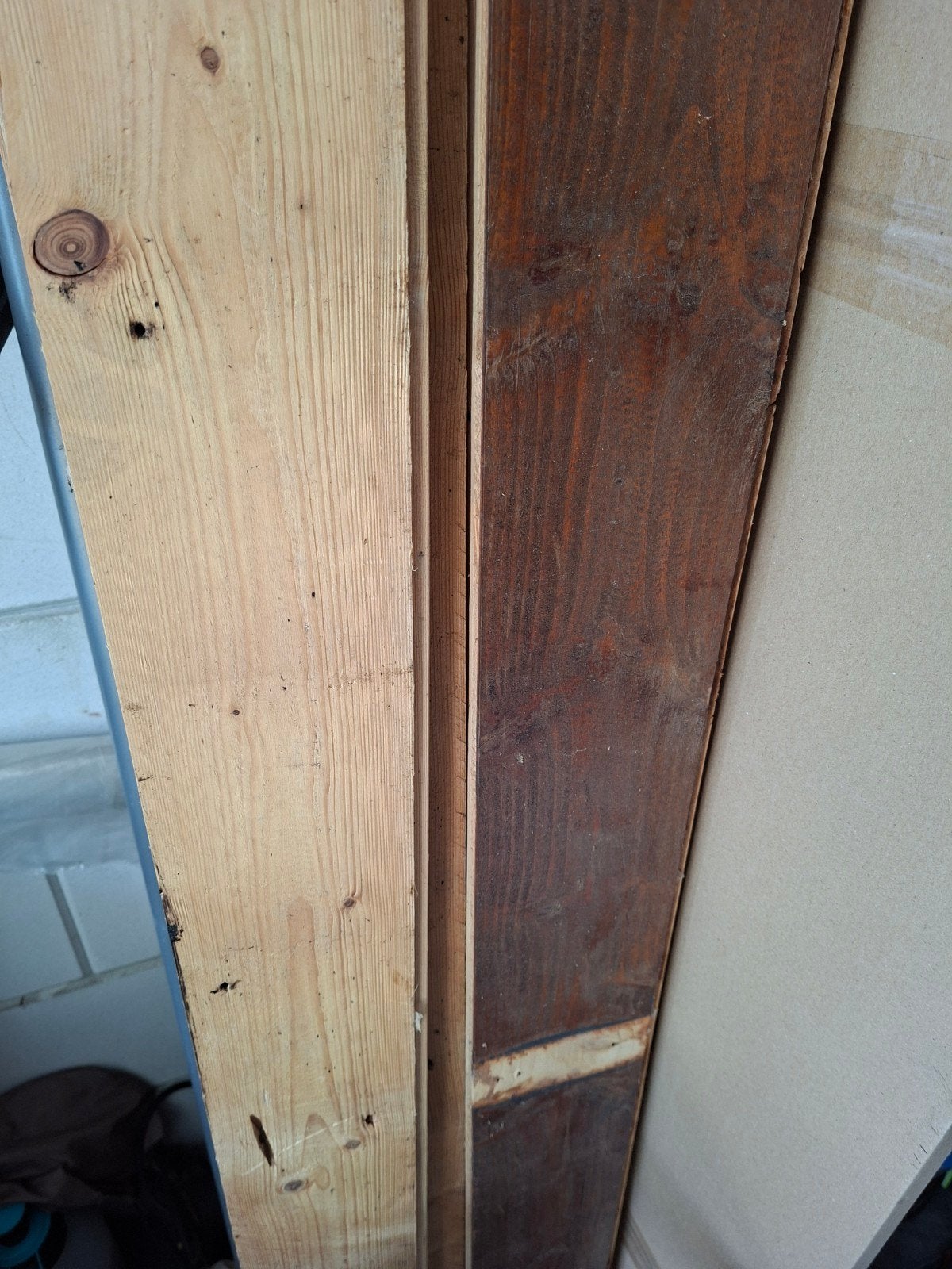 Houten planken ca 215 cm, 16 mm dik ca 11cm breed, veer en g, Doe-het-zelf en Verbouw, Hout en Planken, Ophalen, Gebruikt, Minder dan 25 mm