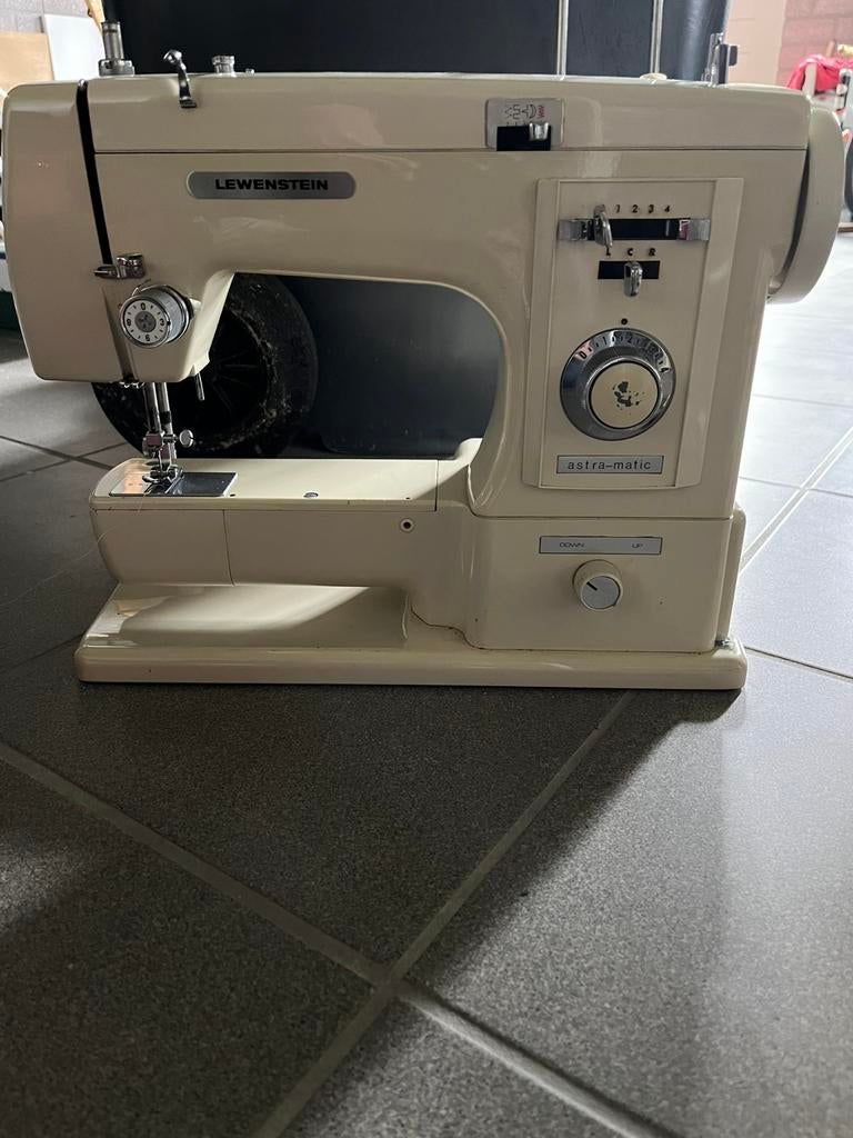 Naaimachine Lewenstein Astra Matic 865, Ophalen, Gebruikt, Naaimachine, Lewenstein