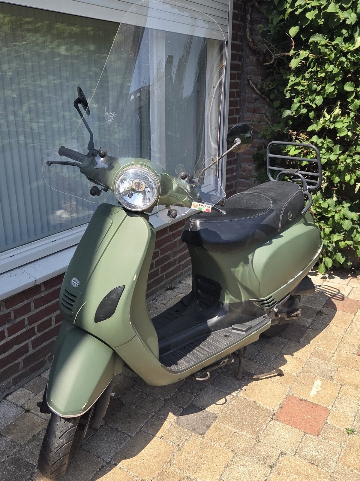Mooie Turbo RL-50 Scooter - Olijfgroen met windscherm, Fietsen en Brommers, Snorfietsen en Snorscooters, Overige merken, Gebruikt