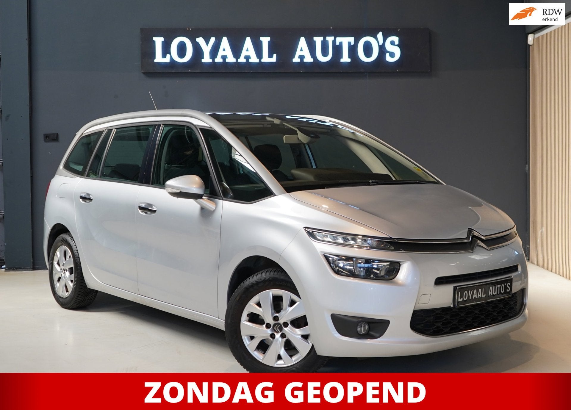 Citroen Grand C4 Picasso 1.2 PureTech Exclusive | ACHTERUITR, Auto's, Voorwielaandrijving, Gebruikt, Euro 6, 1199 cc