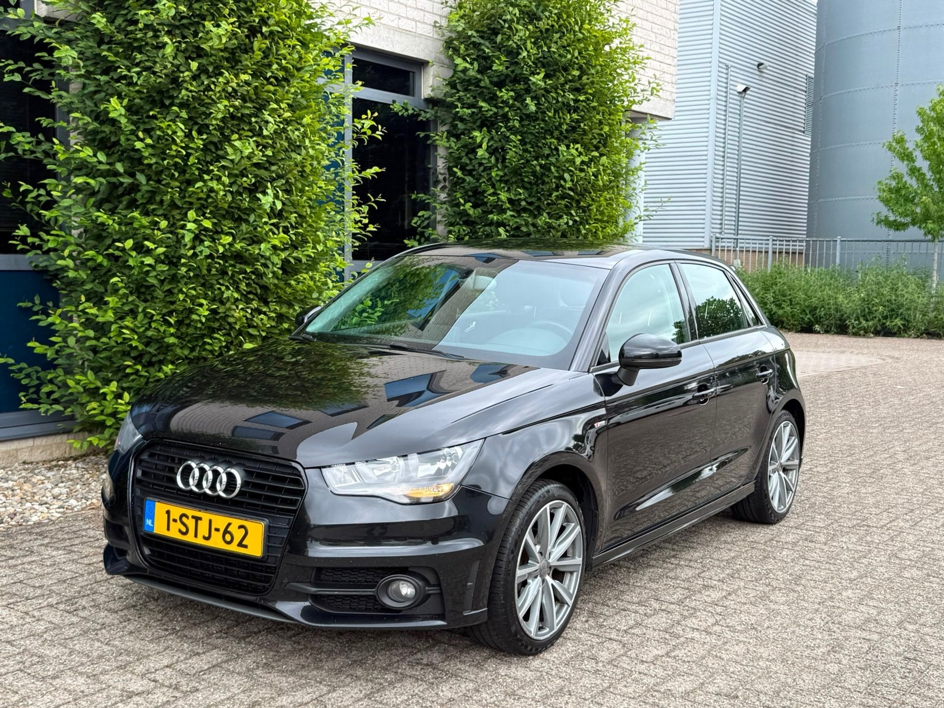 Audi A1 Sportback 1.2 TFSI S-Line, Voorwielaandrijving, Euro 5, 86 pk, 4 cilinders