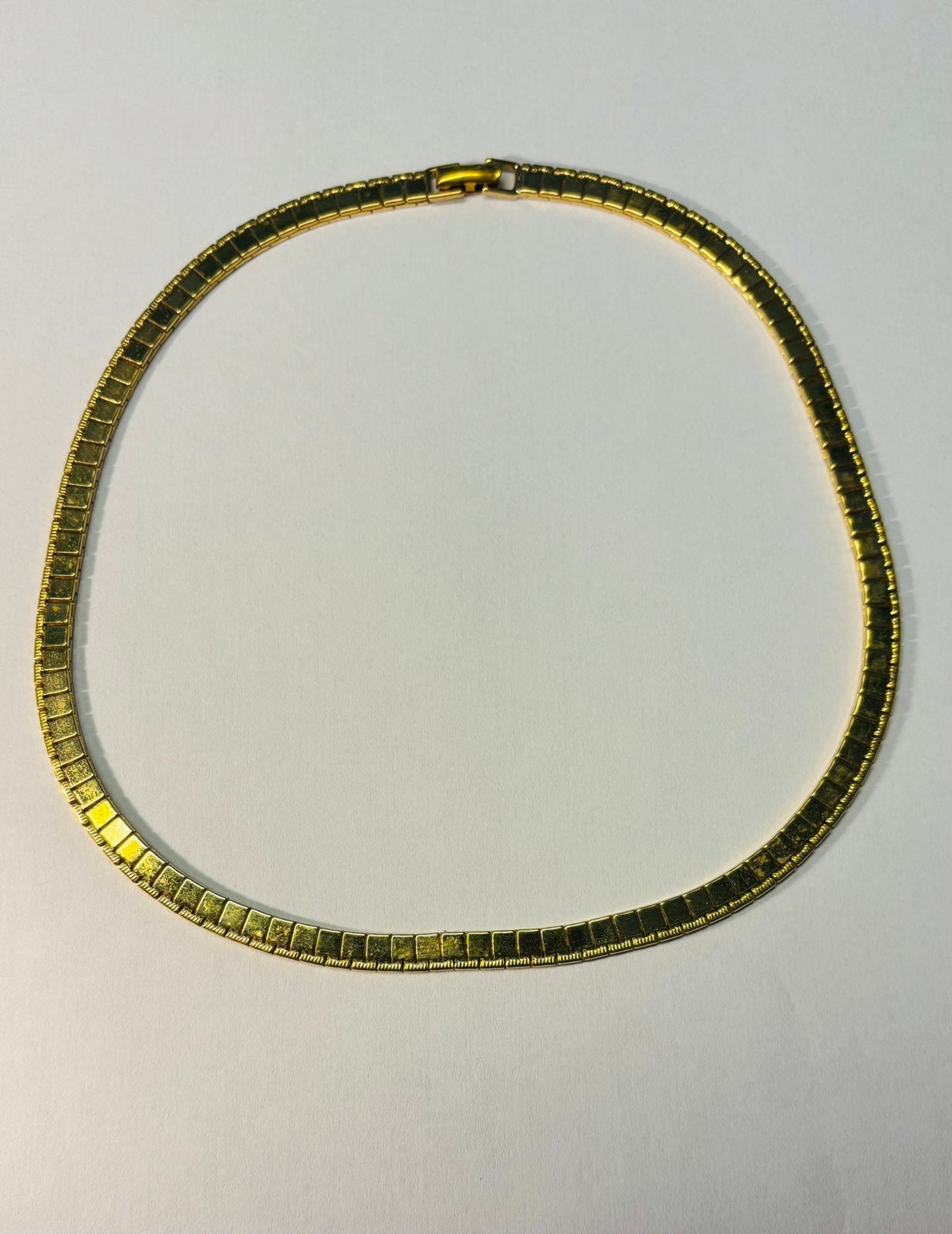 22 krts rolled gold spang collier gratis verzending., Verzenden, Zo goed als nieuw, Goud, Overige materialen