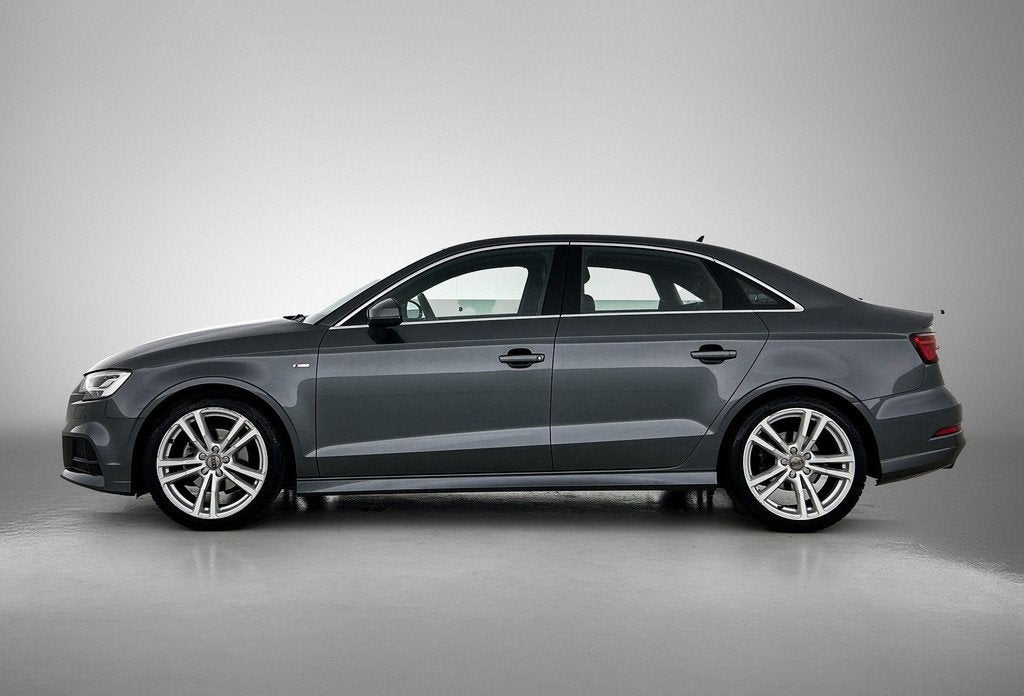 Audi A3 Limousine 35 TFSI CoD Advance Sport | Climate contro, Auto's, 12 maanden, 4 cilinders, Leder en Stof, Origineel Nederlands